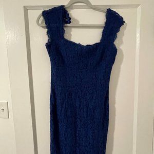 Adrianna Papell - Blue lace cocktail dress